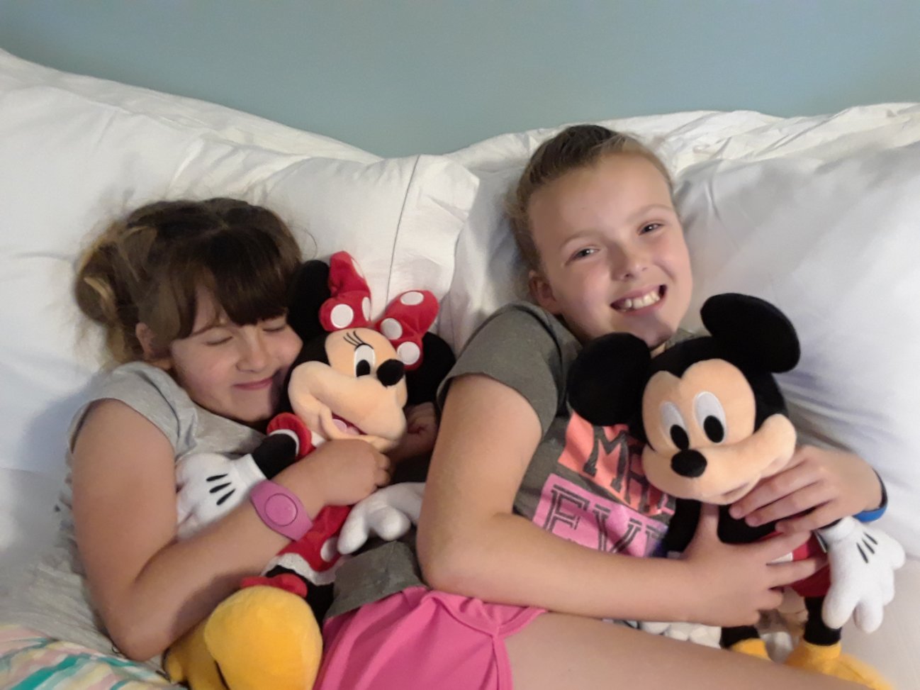 Foley Girls with Mickey and Minnie.jpg